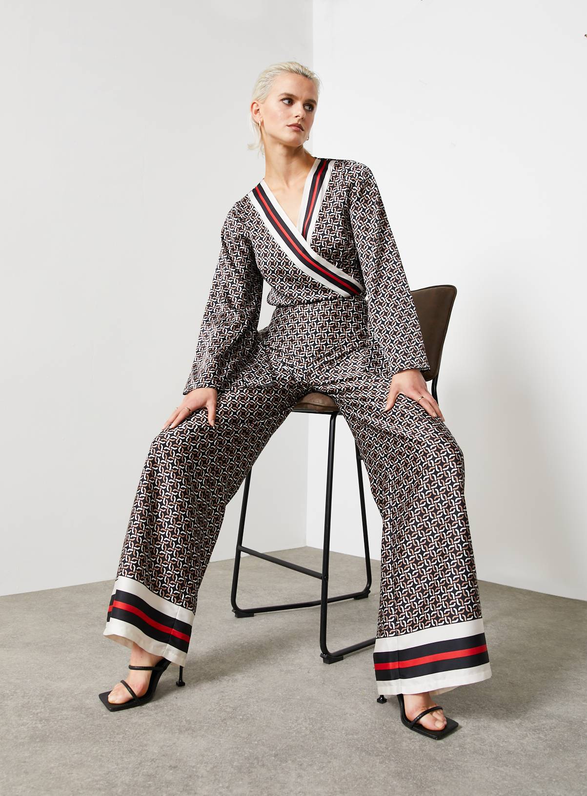 For All The Love Border Printed Satin Co-ord Wide Leg Trouser 6 - Image 4